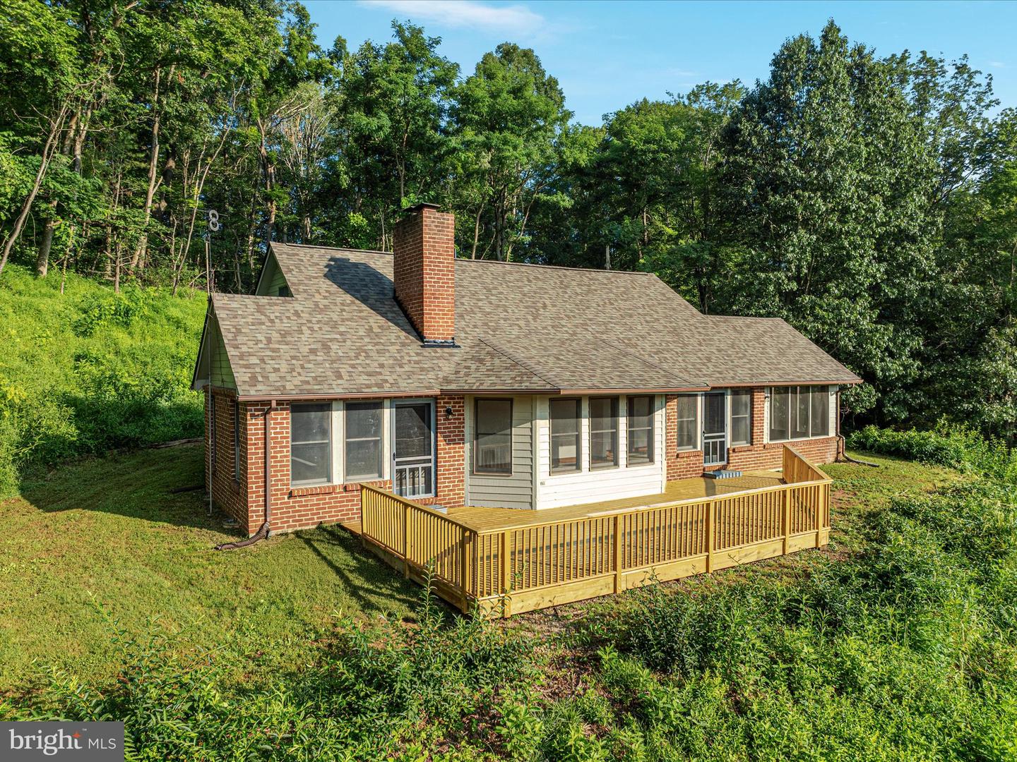 472 WESLEY LN, BENTONVILLE, Virginia 22610, 3 Bedrooms Bedrooms, ,3 BathroomsBathrooms,Residential,For sale,472 WESLEY LN,VAWR2011788 MLS # VAWR2011788