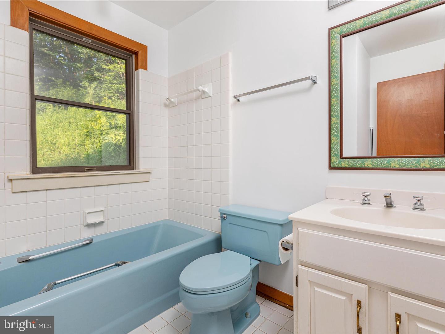 472 WESLEY LN, BENTONVILLE, Virginia 22610, 3 Bedrooms Bedrooms, ,3 BathroomsBathrooms,Residential,For sale,472 WESLEY LN,VAWR2011788 MLS # VAWR2011788