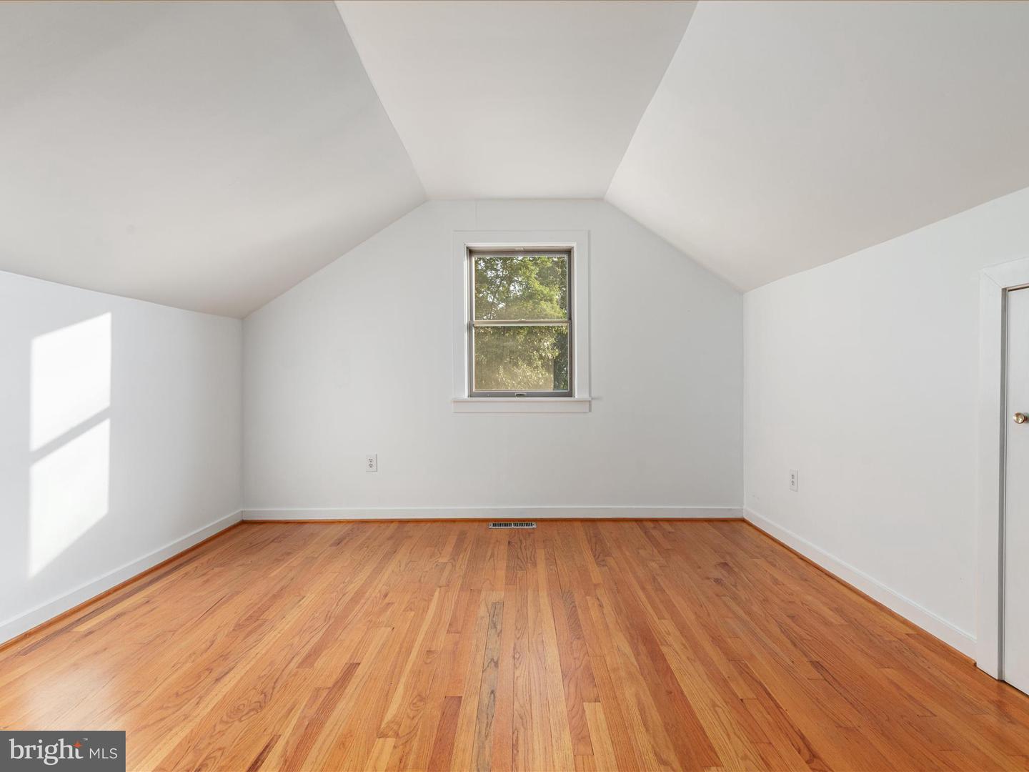 472 WESLEY LN, BENTONVILLE, Virginia 22610, 3 Bedrooms Bedrooms, ,3 BathroomsBathrooms,Residential,For sale,472 WESLEY LN,VAWR2011788 MLS # VAWR2011788