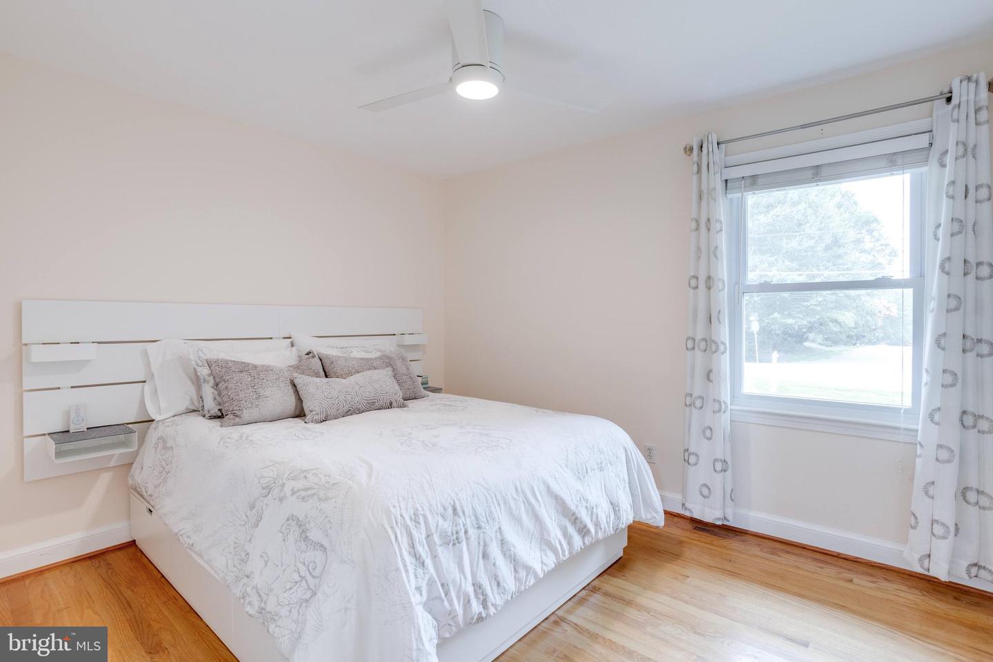 5039 PRESTWICK DR, FAIRFAX, Virginia 22030, 4 Bedrooms Bedrooms, ,3 BathroomsBathrooms,Residential,For sale,5039 PRESTWICK DR,VAFX2257362 MLS # VAFX2257362