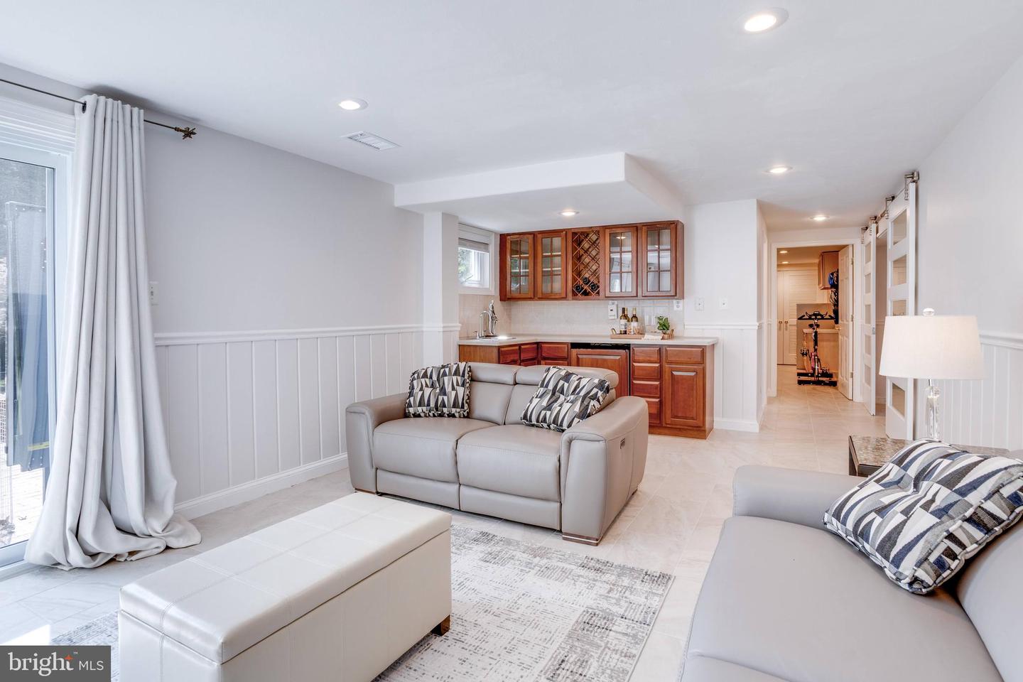 5039 PRESTWICK DR, FAIRFAX, Virginia 22030, 4 Bedrooms Bedrooms, ,3 BathroomsBathrooms,Residential,For sale,5039 PRESTWICK DR,VAFX2257362 MLS # VAFX2257362