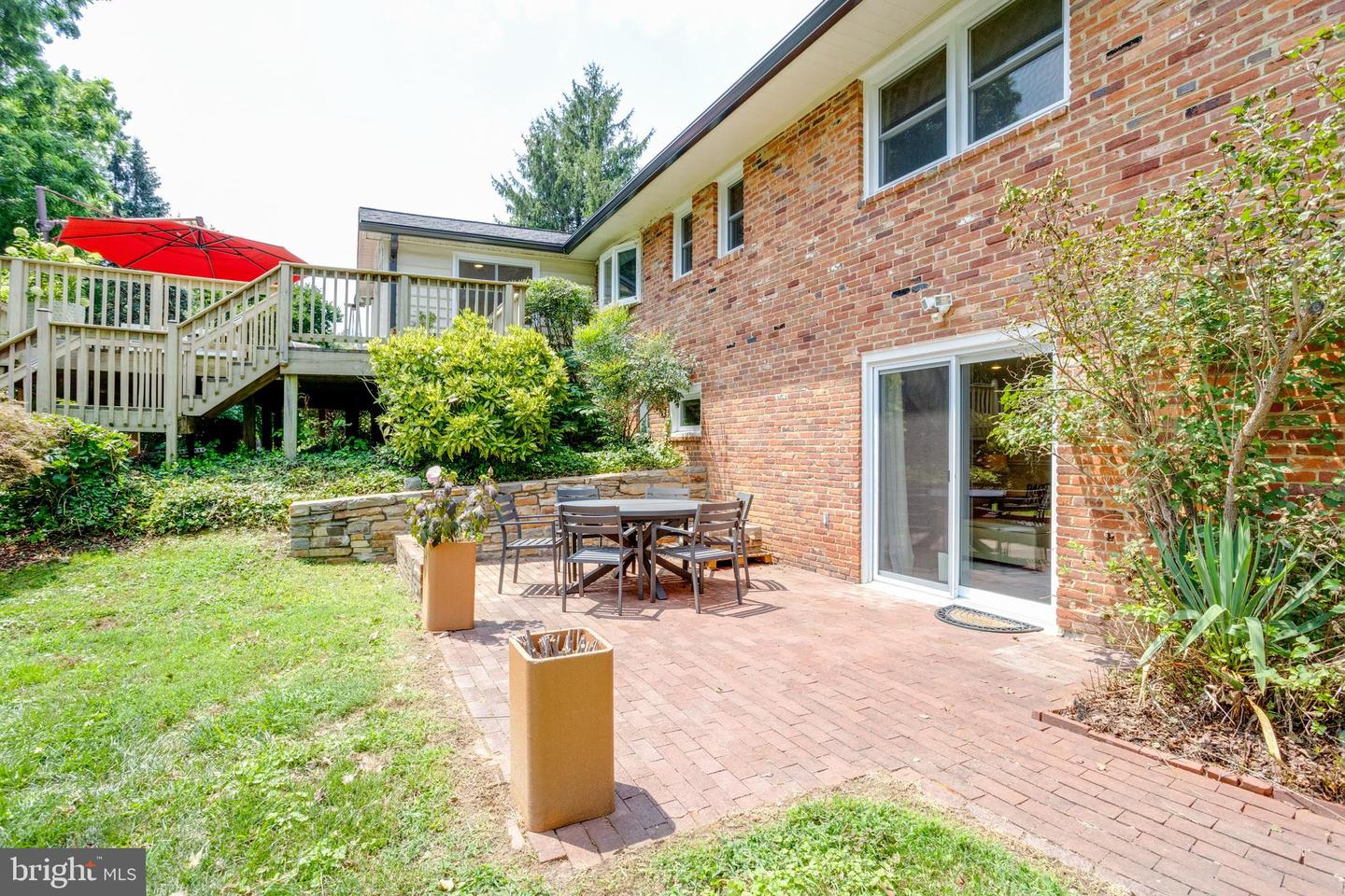 5039 PRESTWICK DR, FAIRFAX, Virginia 22030, 4 Bedrooms Bedrooms, ,3 BathroomsBathrooms,Residential,For sale,5039 PRESTWICK DR,VAFX2257362 MLS # VAFX2257362