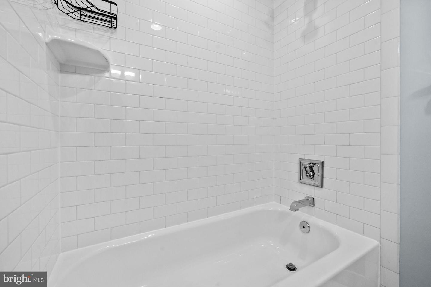 1840 VERNON ST NW #402, WASHINGTON, District Of Columbia 20009, 1 Bedroom Bedrooms, ,1 BathroomBathrooms,Residential,For sale,1840 VERNON ST NW #402,DCDC2212048 MLS # DCDC2212048
