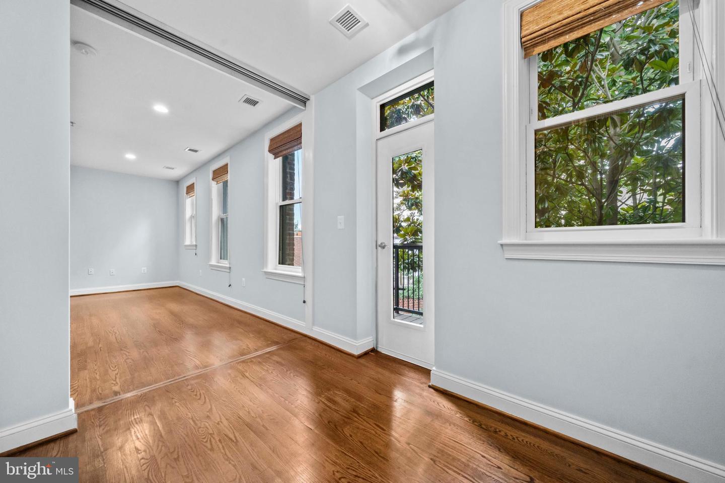 1840 VERNON ST NW #402, WASHINGTON, District Of Columbia 20009, 1 Bedroom Bedrooms, ,1 BathroomBathrooms,Residential,For sale,1840 VERNON ST NW #402,DCDC2212048 MLS # DCDC2212048