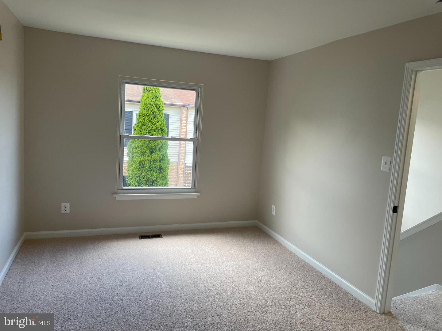 96 ADAMS DR NE #49, LEESBURG, Virginia 20176, 3 Bedrooms Bedrooms, ,1 BathroomBathrooms,Residential,For sale,96 ADAMS DR NE #49,VALO2103168 MLS # VALO2103168