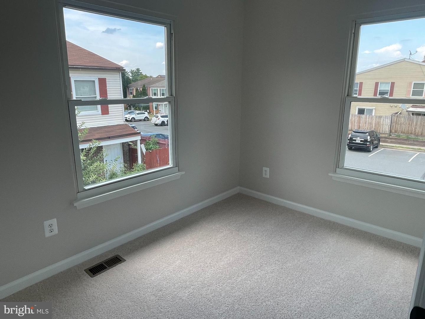 96 ADAMS DR NE #49, LEESBURG, Virginia 20176, 3 Bedrooms Bedrooms, ,1 BathroomBathrooms,Residential,For sale,96 ADAMS DR NE #49,VALO2103168 MLS # VALO2103168