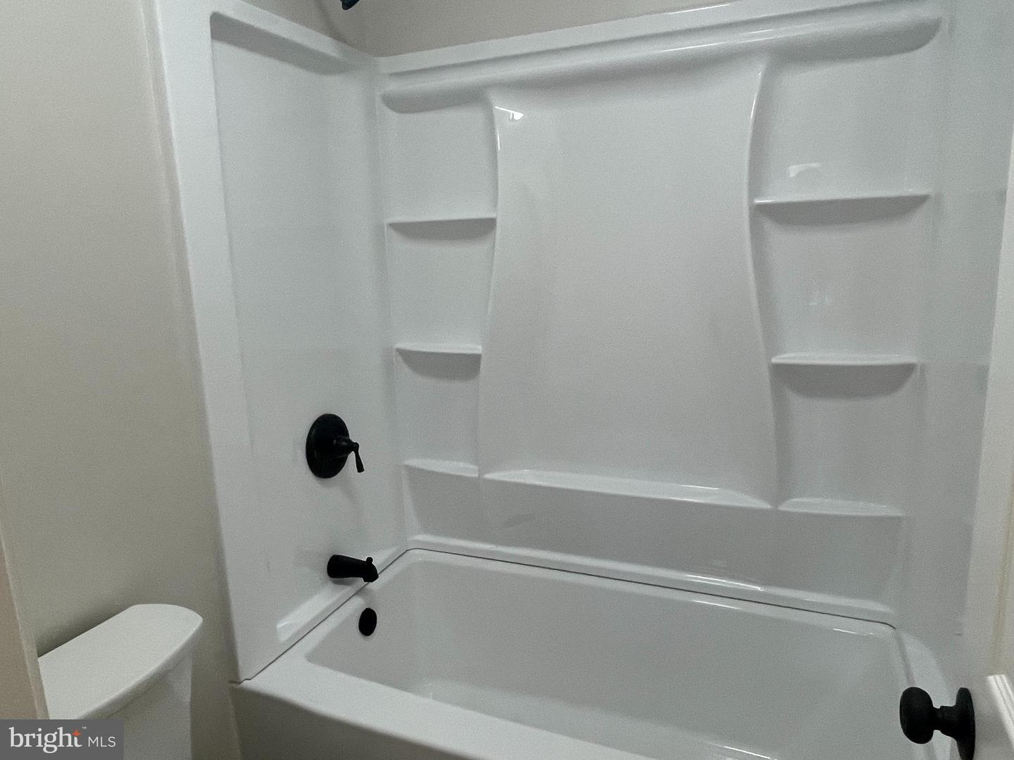 96 ADAMS DR NE #49, LEESBURG, Virginia 20176, 3 Bedrooms Bedrooms, ,1 BathroomBathrooms,Residential,For sale,96 ADAMS DR NE #49,VALO2103168 MLS # VALO2103168