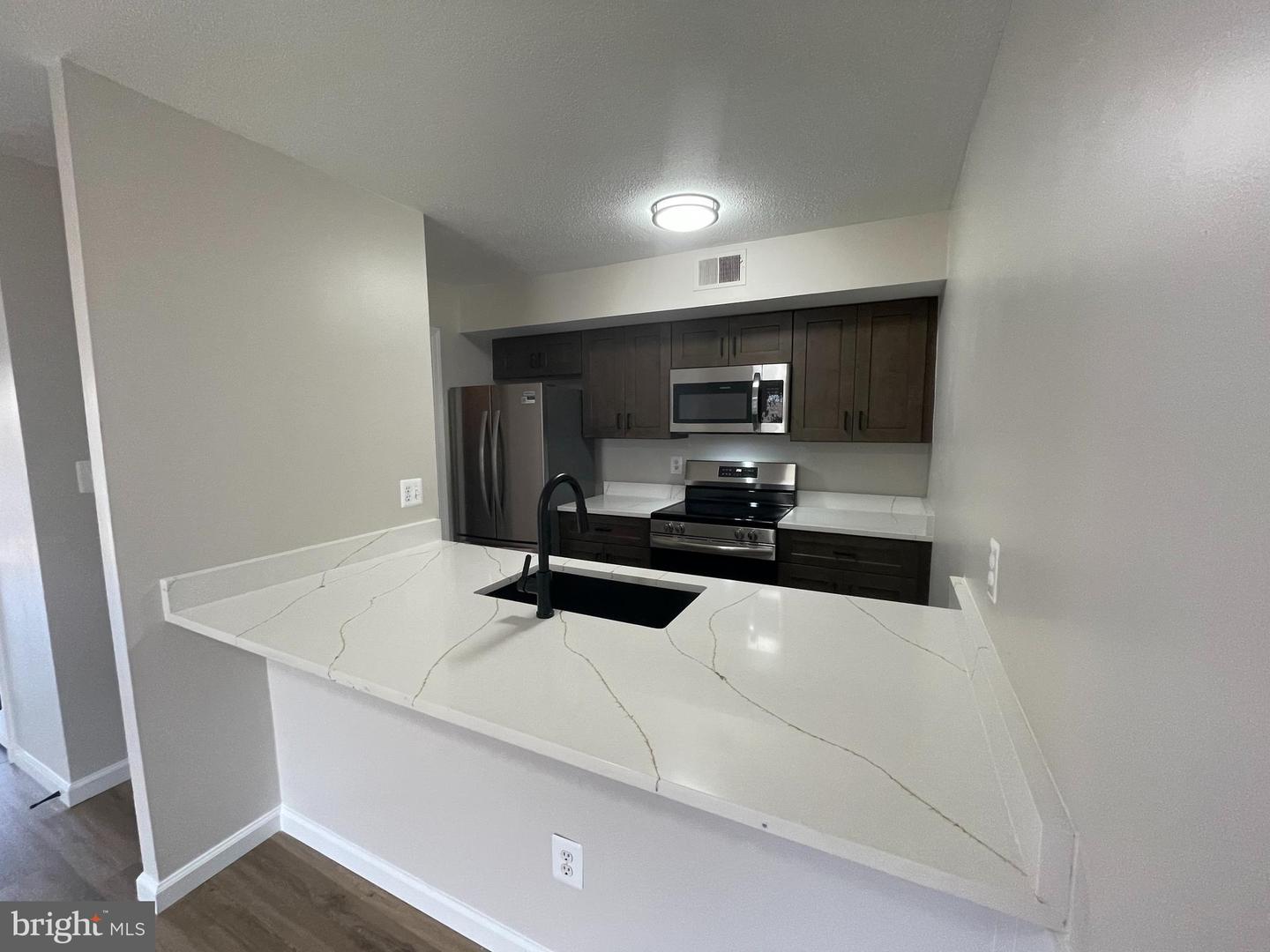 96 ADAMS DR NE #49, LEESBURG, Virginia 20176, 3 Bedrooms Bedrooms, ,1 BathroomBathrooms,Residential,For sale,96 ADAMS DR NE #49,VALO2103168 MLS # VALO2103168