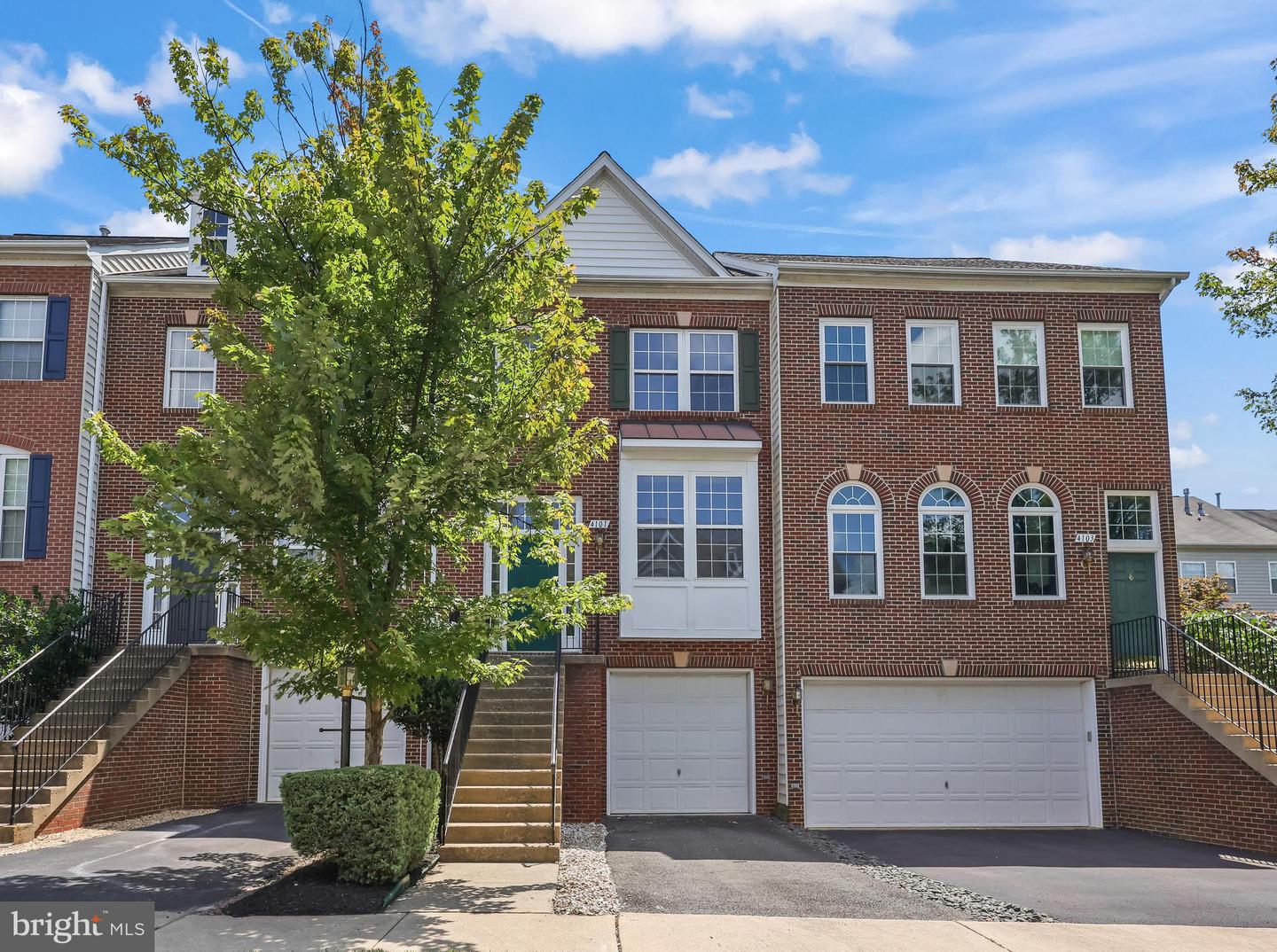 4101 RIVER FORTH DR, FAIRFAX, Virginia 22030, 3 Bedrooms Bedrooms, ,2 BathroomsBathrooms,Residential,For sale,4101 RIVER FORTH DR,VAFX2257592 MLS # VAFX2257592
