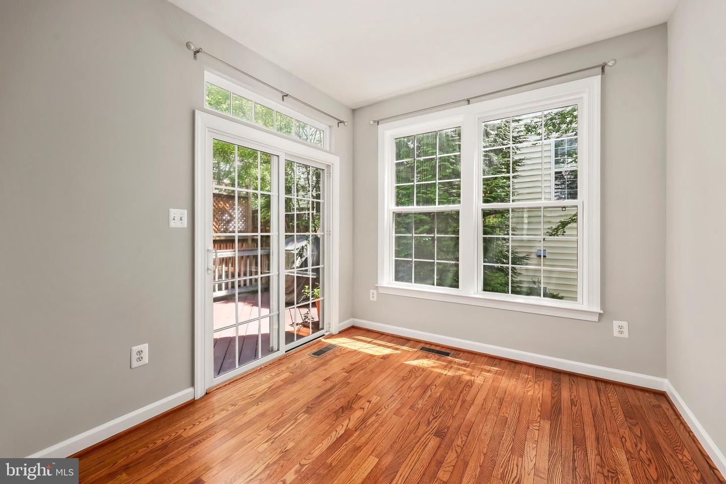 4101 RIVER FORTH DR, FAIRFAX, Virginia 22030, 3 Bedrooms Bedrooms, ,2 BathroomsBathrooms,Residential,For sale,4101 RIVER FORTH DR,VAFX2257592 MLS # VAFX2257592
