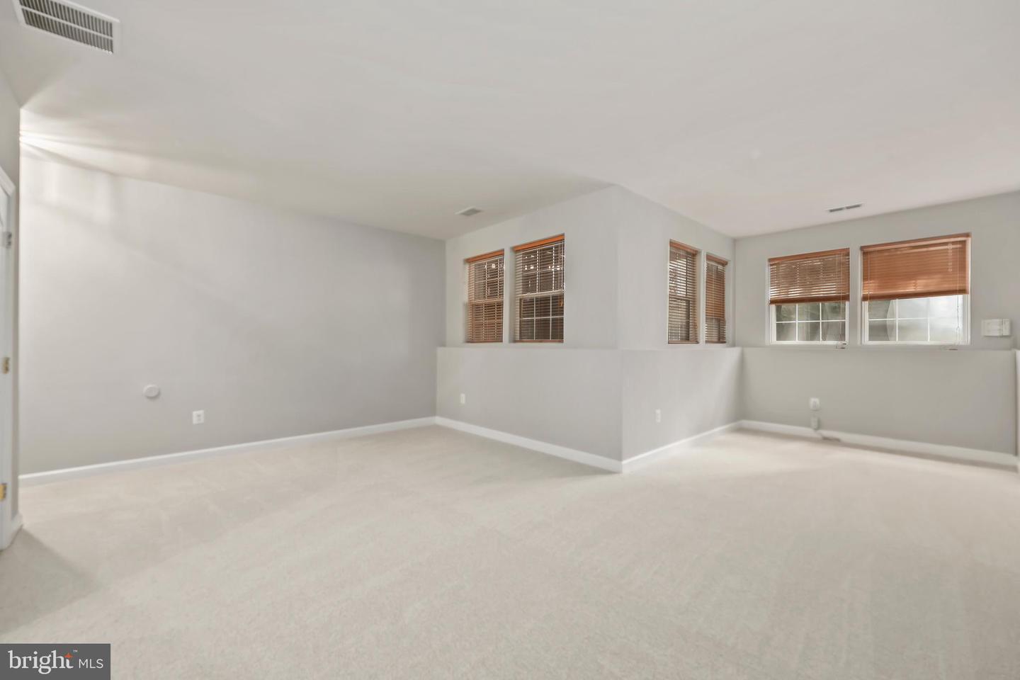 4101 RIVER FORTH DR, FAIRFAX, Virginia 22030, 3 Bedrooms Bedrooms, ,2 BathroomsBathrooms,Residential,For sale,4101 RIVER FORTH DR,VAFX2257592 MLS # VAFX2257592
