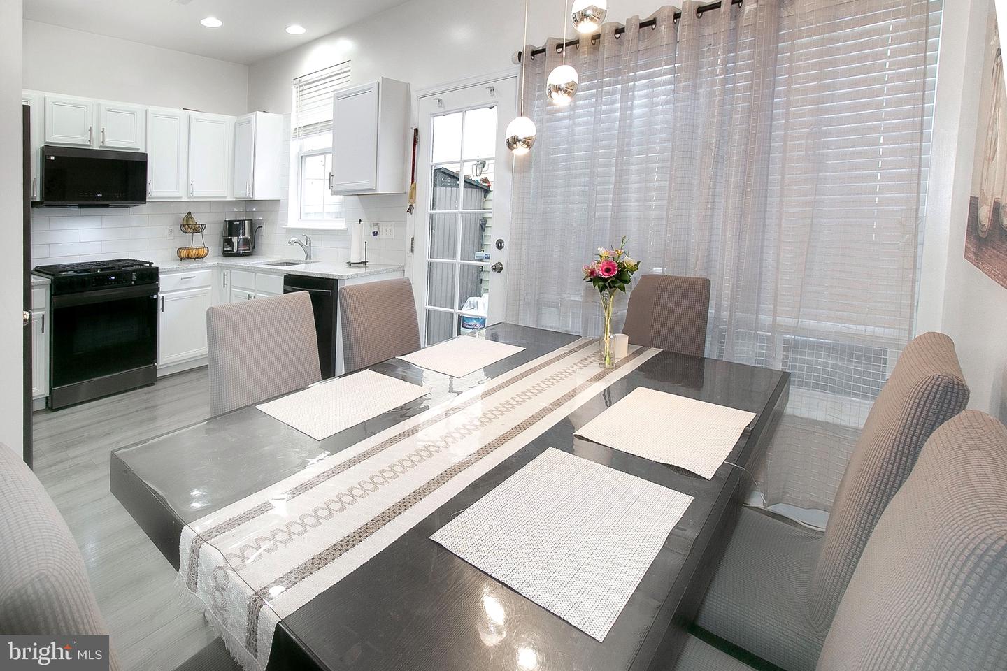 42727 EXPLORER DR, ASHBURN, Virginia 20148, 3 Bedrooms Bedrooms, ,2 BathroomsBathrooms,Residential,For sale,42727 EXPLORER DR,VALO2103184 MLS # VALO2103184
