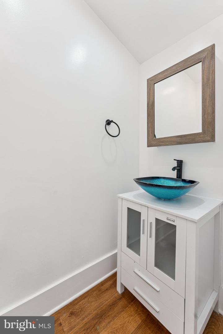 2105 4TH ST NE, WASHINGTON, District Of Columbia 20002, 4 Bedrooms Bedrooms, ,2 BathroomsBathrooms,Residential,For sale,2105 4TH ST NE,DCDC2212088 MLS # DCDC2212088