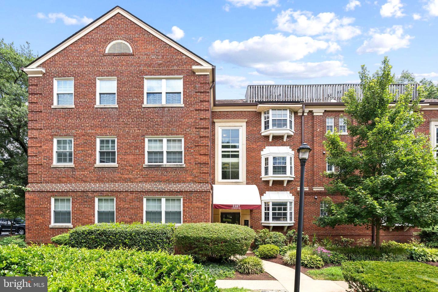 2107 N SCOTT ST #70, ARLINGTON, Virginia 22209, 1 Bedroom Bedrooms, ,1 BathroomBathrooms,Residential,For sale,2107 N SCOTT ST #70,VAAR2061392 MLS # VAAR2061392