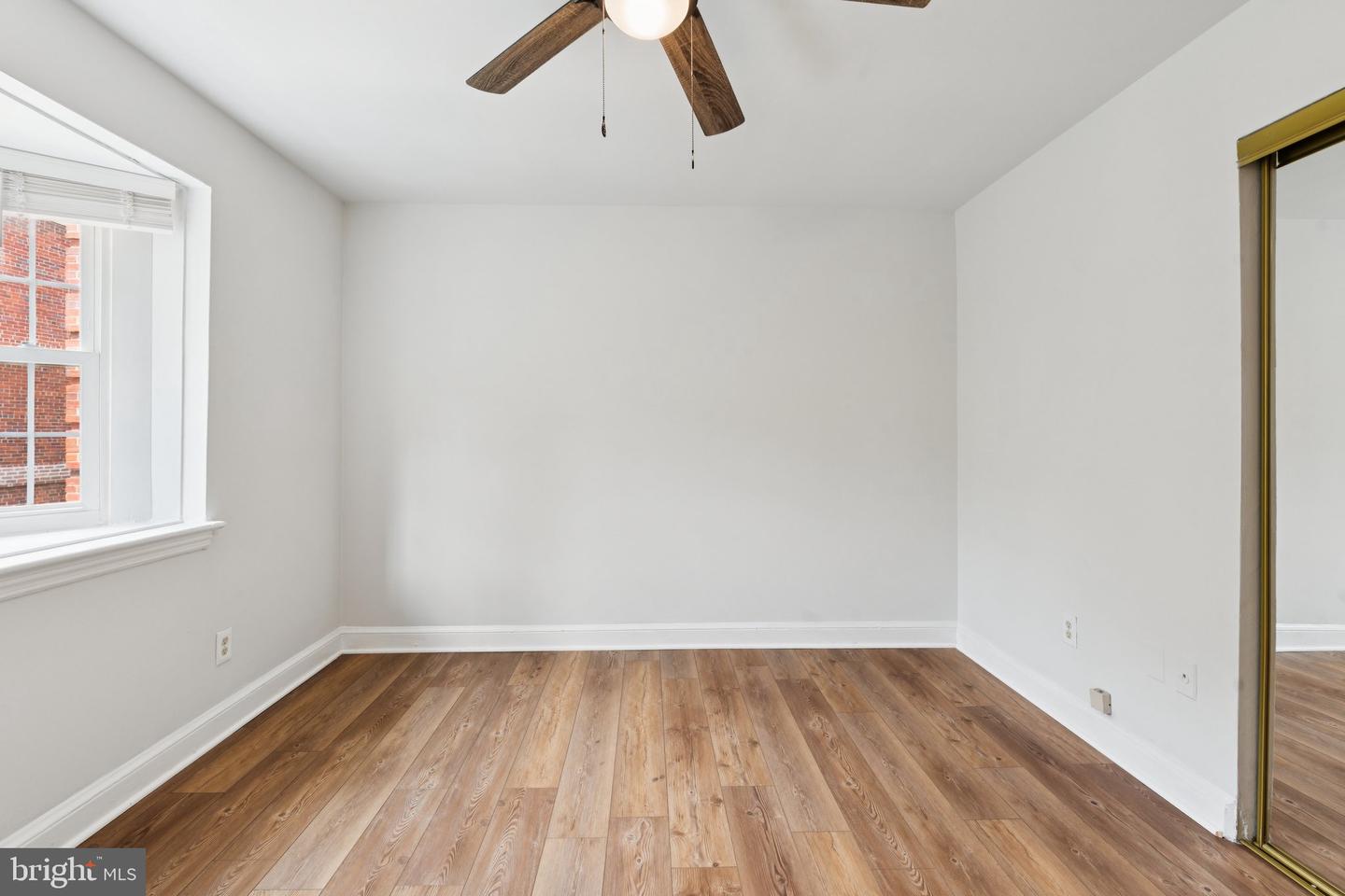 2107 N SCOTT ST #70, ARLINGTON, Virginia 22209, 1 Bedroom Bedrooms, ,1 BathroomBathrooms,Residential,For sale,2107 N SCOTT ST #70,VAAR2061392 MLS # VAAR2061392