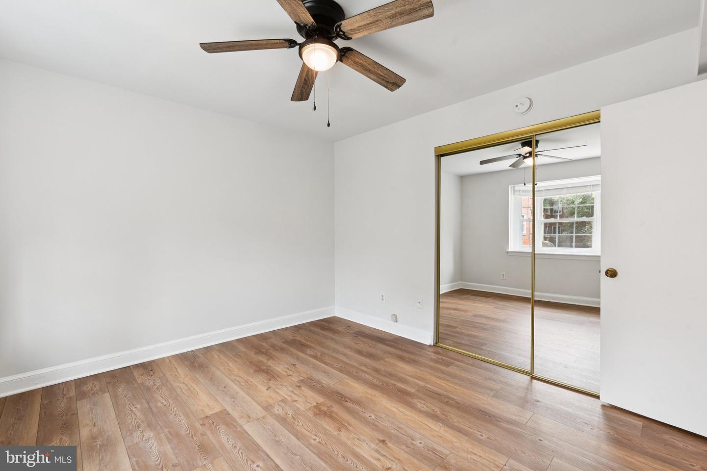 2107 N SCOTT ST #70, ARLINGTON, Virginia 22209, 1 Bedroom Bedrooms, ,1 BathroomBathrooms,Residential,For sale,2107 N SCOTT ST #70,VAAR2061392 MLS # VAAR2061392