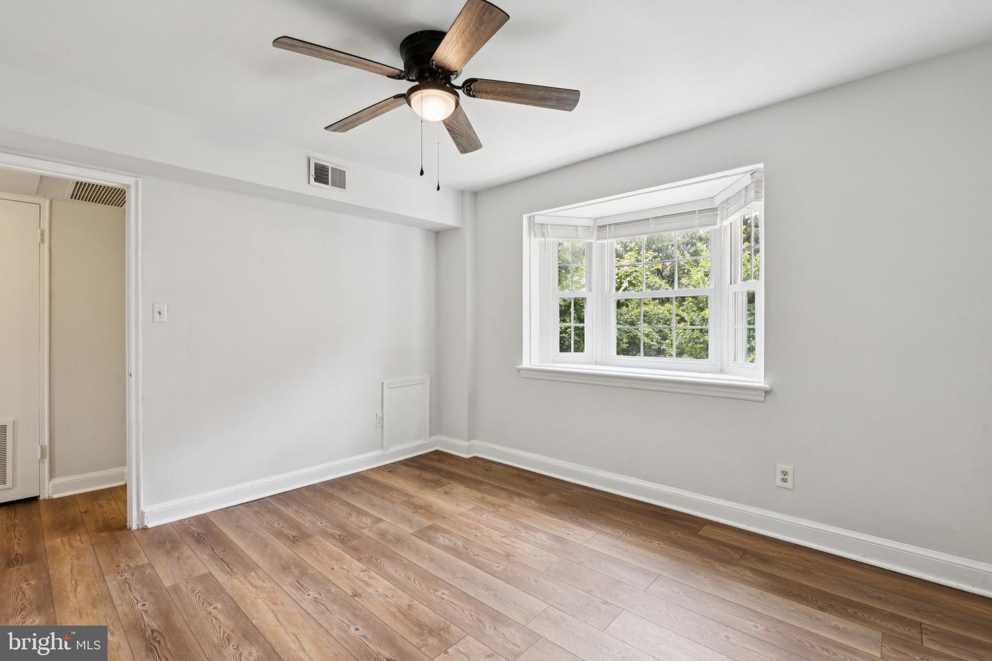 2107 N SCOTT ST #70, ARLINGTON, Virginia 22209, 1 Bedroom Bedrooms, ,1 BathroomBathrooms,Residential,For sale,2107 N SCOTT ST #70,VAAR2061392 MLS # VAAR2061392