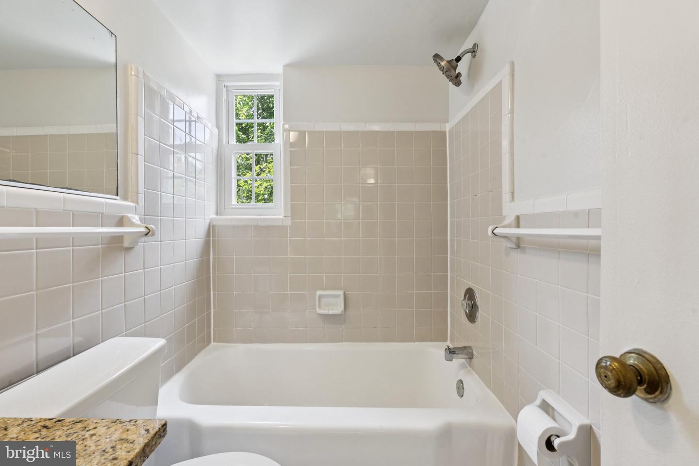 2107 N SCOTT ST #70, ARLINGTON, Virginia 22209, 1 Bedroom Bedrooms, ,1 BathroomBathrooms,Residential,For sale,2107 N SCOTT ST #70,VAAR2061392 MLS # VAAR2061392