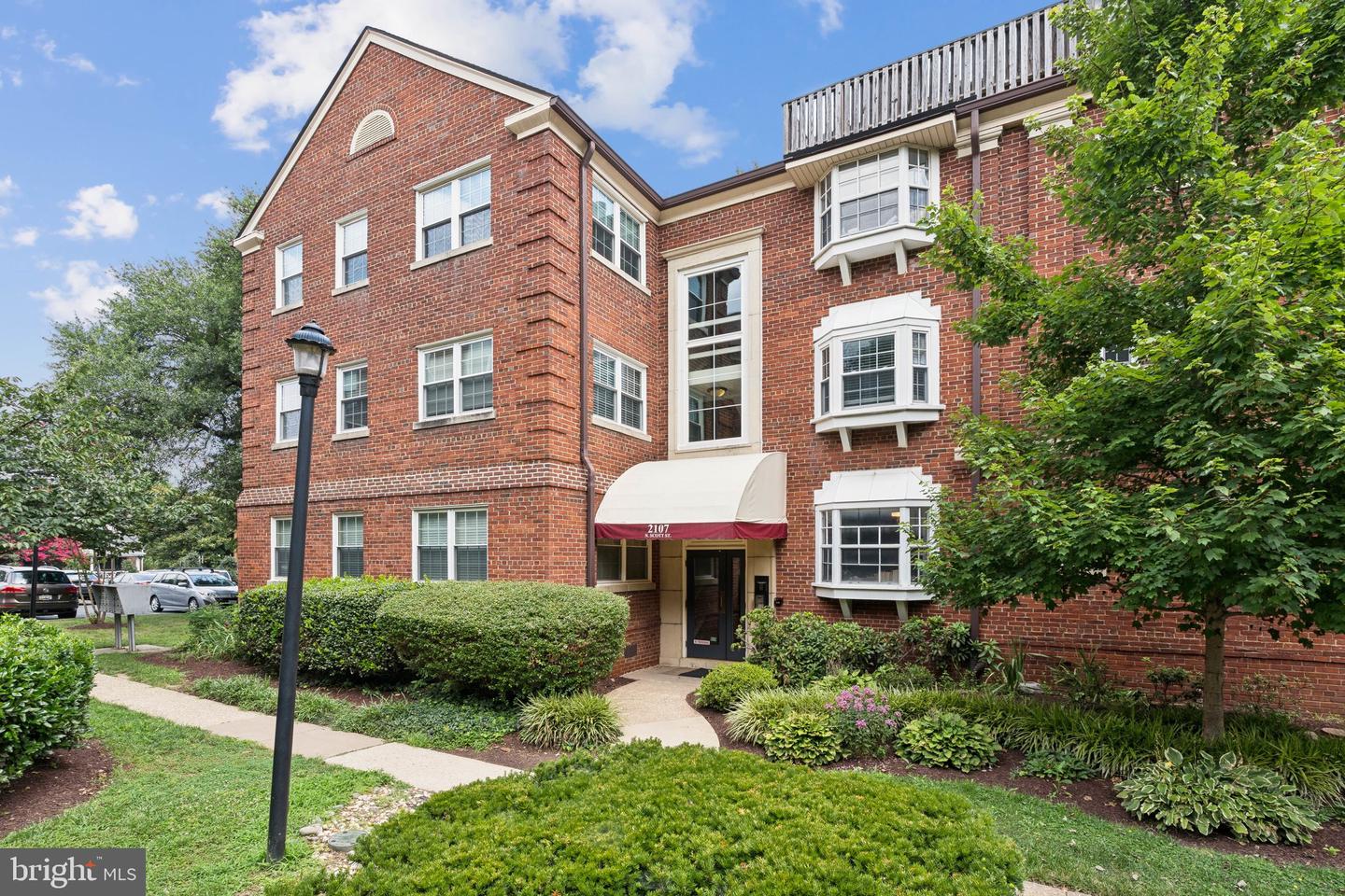 2107 N SCOTT ST #70, ARLINGTON, Virginia 22209, 1 Bedroom Bedrooms, ,1 BathroomBathrooms,Residential,For sale,2107 N SCOTT ST #70,VAAR2061392 MLS # VAAR2061392