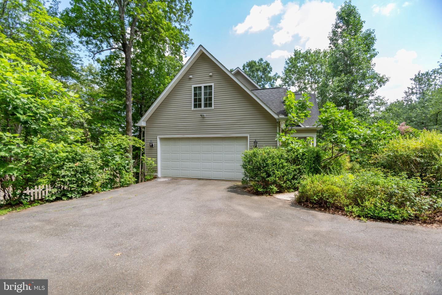 1021 ALBERT RENNOLDS D, FREDERICKSBURG, Virginia 22401, 5 Bedrooms Bedrooms, ,4 BathroomsBathrooms,Residential,For sale,1021 ALBERT RENNOLDS D,VAFB2008658 MLS # VAFB2008658