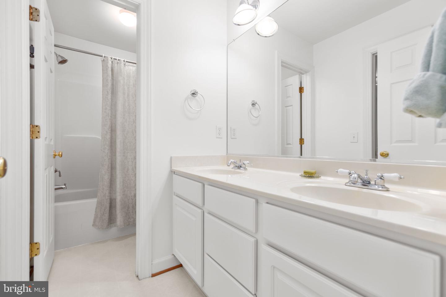1021 ALBERT RENNOLDS D, FREDERICKSBURG, Virginia 22401, 5 Bedrooms Bedrooms, ,4 BathroomsBathrooms,Residential,For sale,1021 ALBERT RENNOLDS D,VAFB2008658 MLS # VAFB2008658