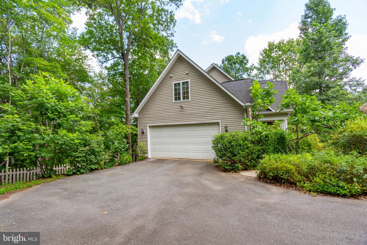 1021 ALBERT RENNOLDS D, FREDERICKSBURG, Virginia 22401, 5 Bedrooms Bedrooms, ,4 BathroomsBathrooms,Residential,For sale,1021 ALBERT RENNOLDS D,VAFB2008658 MLS # VAFB2008658