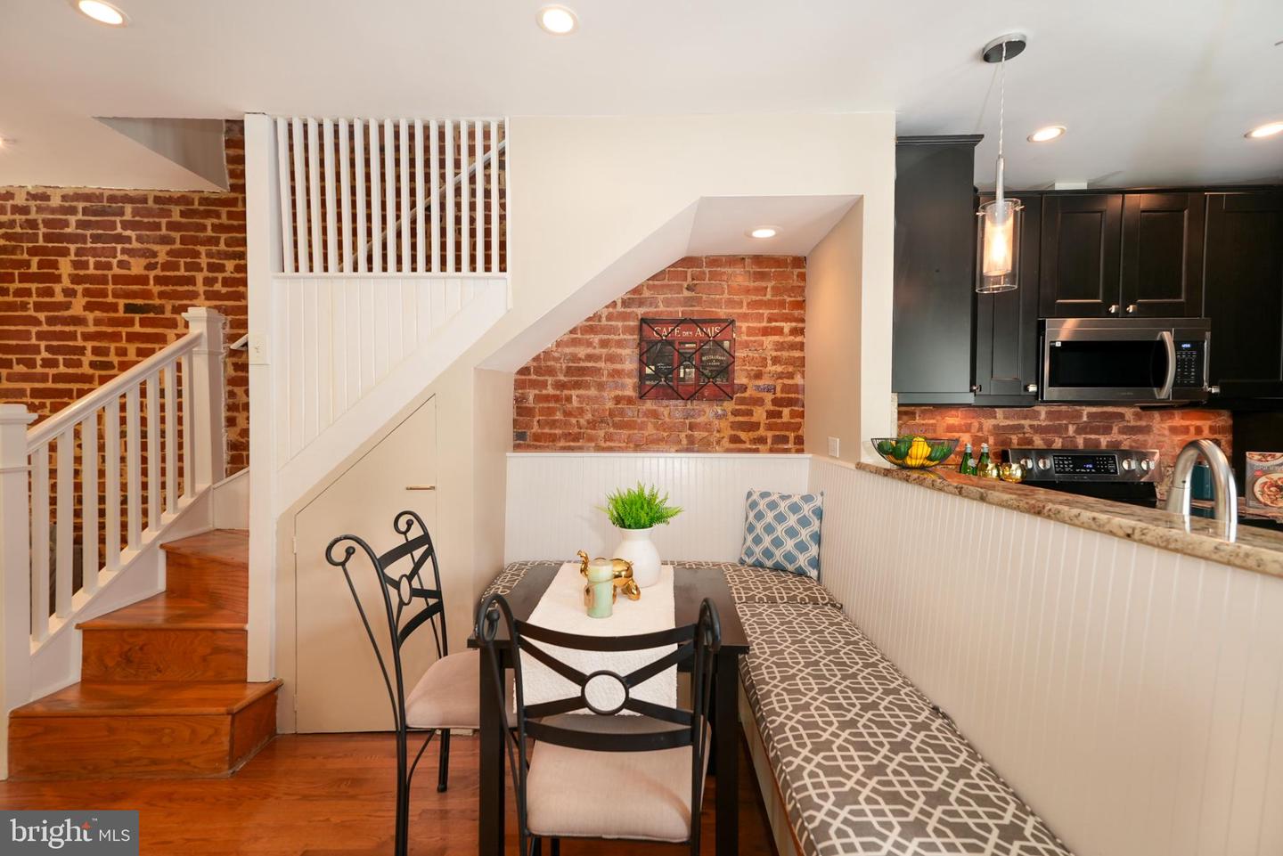 1601 MASSACHUSETTS AVE SE, WASHINGTON, District Of Columbia 20003, 2 Bedrooms Bedrooms, ,1 BathroomBathrooms,Residential,For sale,1601 MASSACHUSETTS AVE SE,DCDC2212386 MLS # DCDC2212386