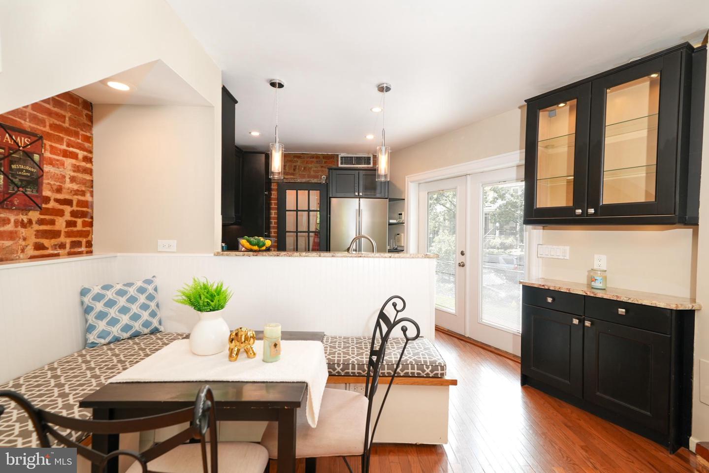 1601 MASSACHUSETTS AVE SE, WASHINGTON, District Of Columbia 20003, 2 Bedrooms Bedrooms, ,1 BathroomBathrooms,Residential,For sale,1601 MASSACHUSETTS AVE SE,DCDC2212386 MLS # DCDC2212386