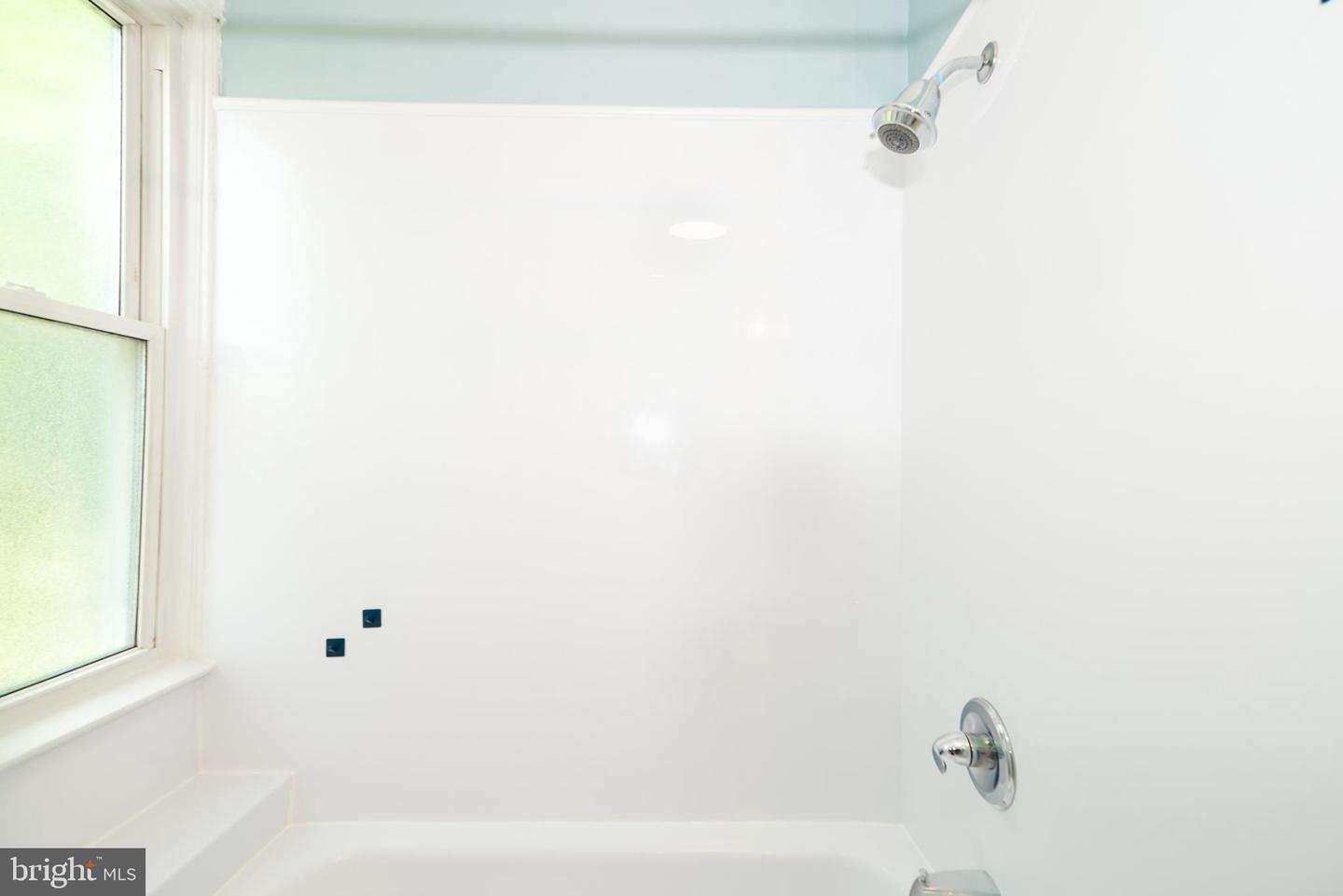 1601 MASSACHUSETTS AVE SE, WASHINGTON, District Of Columbia 20003, 2 Bedrooms Bedrooms, ,1 BathroomBathrooms,Residential,For sale,1601 MASSACHUSETTS AVE SE,DCDC2212386 MLS # DCDC2212386