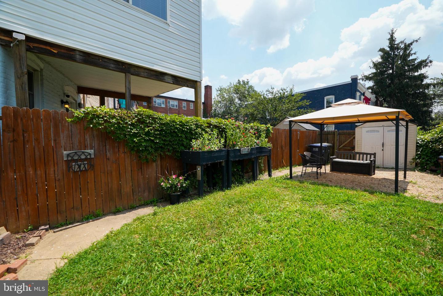 1601 MASSACHUSETTS AVE SE, WASHINGTON, District Of Columbia 20003, 2 Bedrooms Bedrooms, ,1 BathroomBathrooms,Residential,For sale,1601 MASSACHUSETTS AVE SE,DCDC2212386 MLS # DCDC2212386