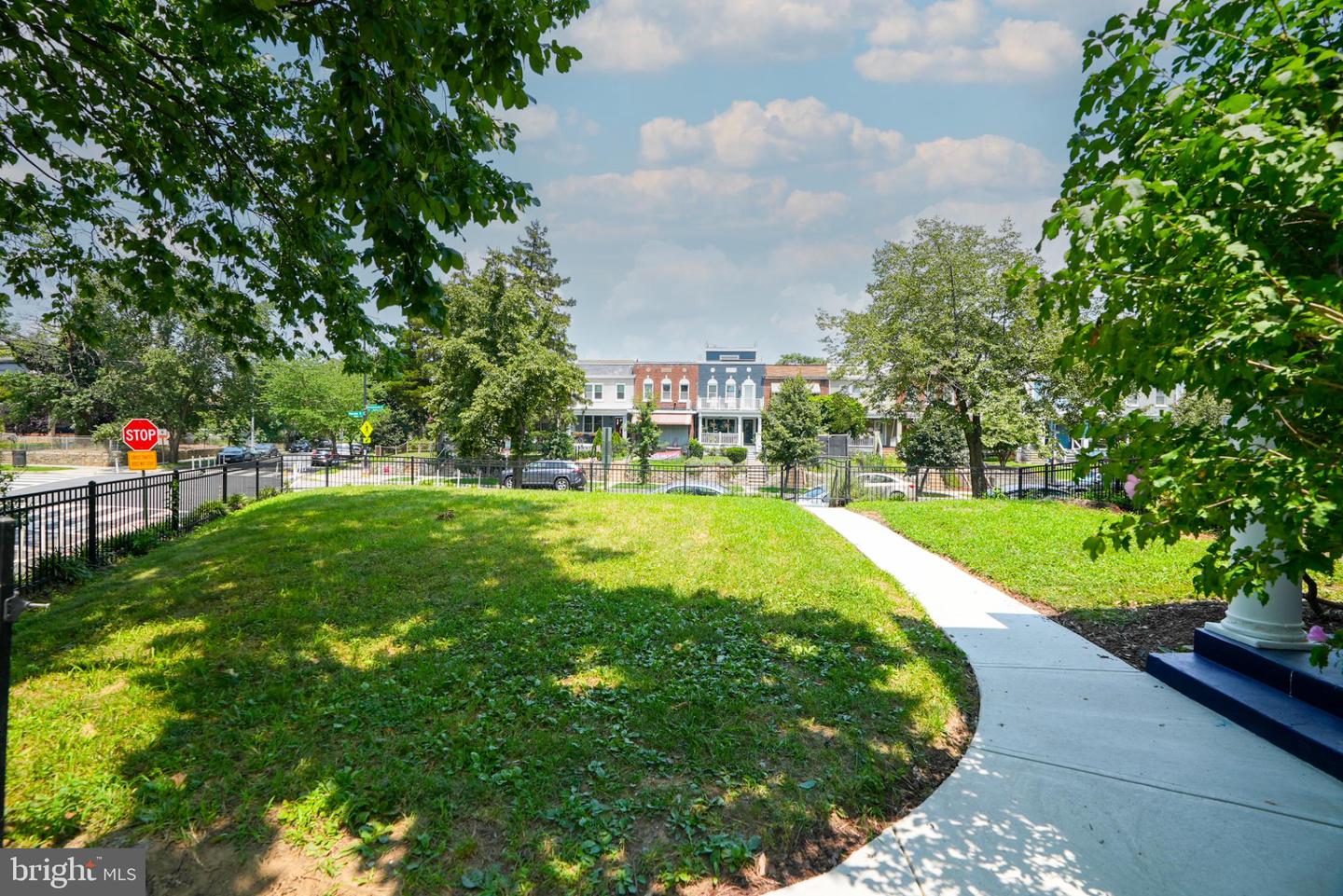 1601 MASSACHUSETTS AVE SE, WASHINGTON, District Of Columbia 20003, 2 Bedrooms Bedrooms, ,1 BathroomBathrooms,Residential,For sale,1601 MASSACHUSETTS AVE SE,DCDC2212386 MLS # DCDC2212386