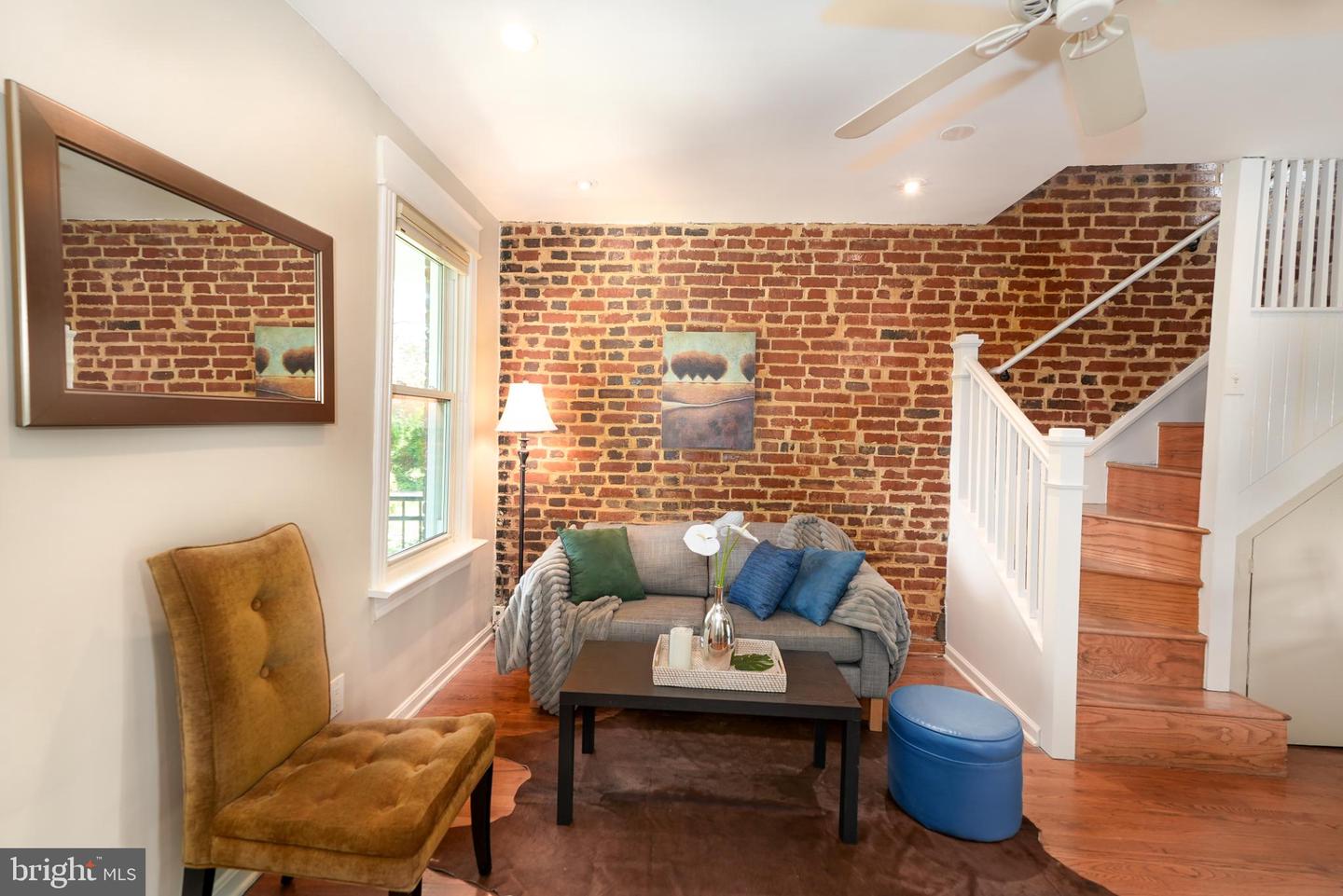 1601 MASSACHUSETTS AVE SE, WASHINGTON, District Of Columbia 20003, 2 Bedrooms Bedrooms, ,1 BathroomBathrooms,Residential,For sale,1601 MASSACHUSETTS AVE SE,DCDC2212386 MLS # DCDC2212386