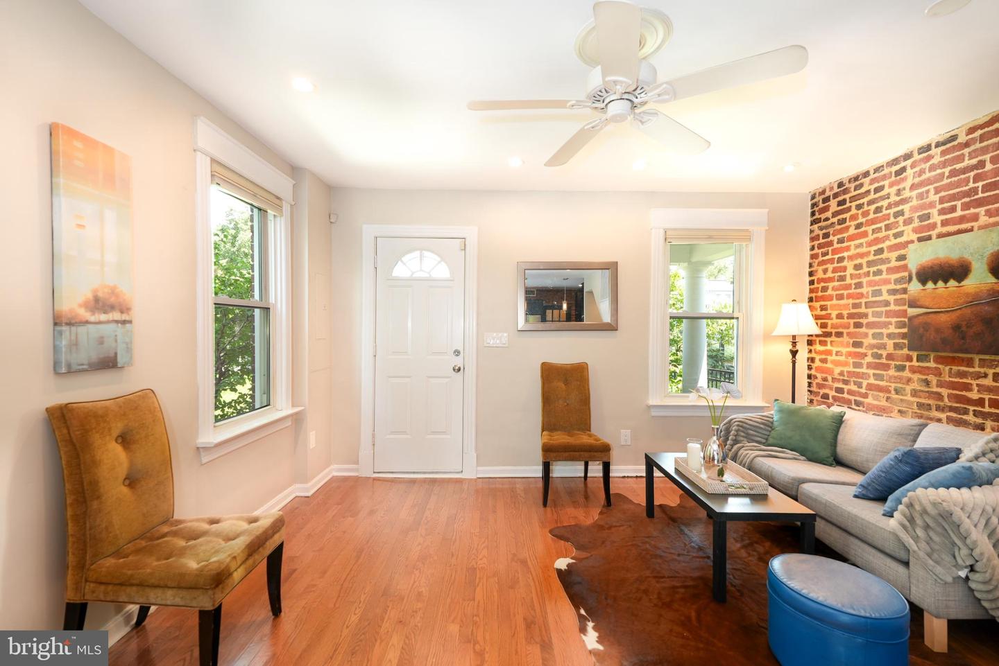 1601 MASSACHUSETTS AVE SE, WASHINGTON, District Of Columbia 20003, 2 Bedrooms Bedrooms, ,1 BathroomBathrooms,Residential,For sale,1601 MASSACHUSETTS AVE SE,DCDC2212386 MLS # DCDC2212386