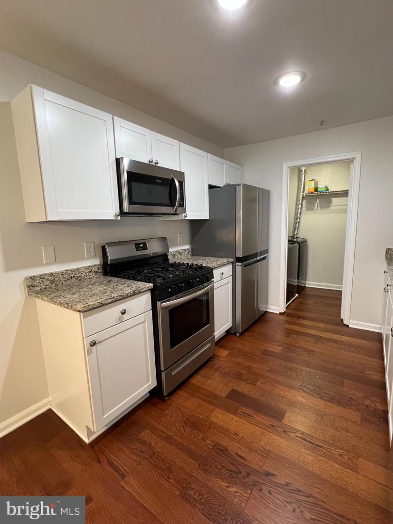 11268 STAGESTONE WAY, MANASSAS, Virginia 20109, 3 Bedrooms Bedrooms, ,2 BathroomsBathrooms,Residential,For sale,11268 STAGESTONE WAY,VAPW2100082 MLS # VAPW2100082