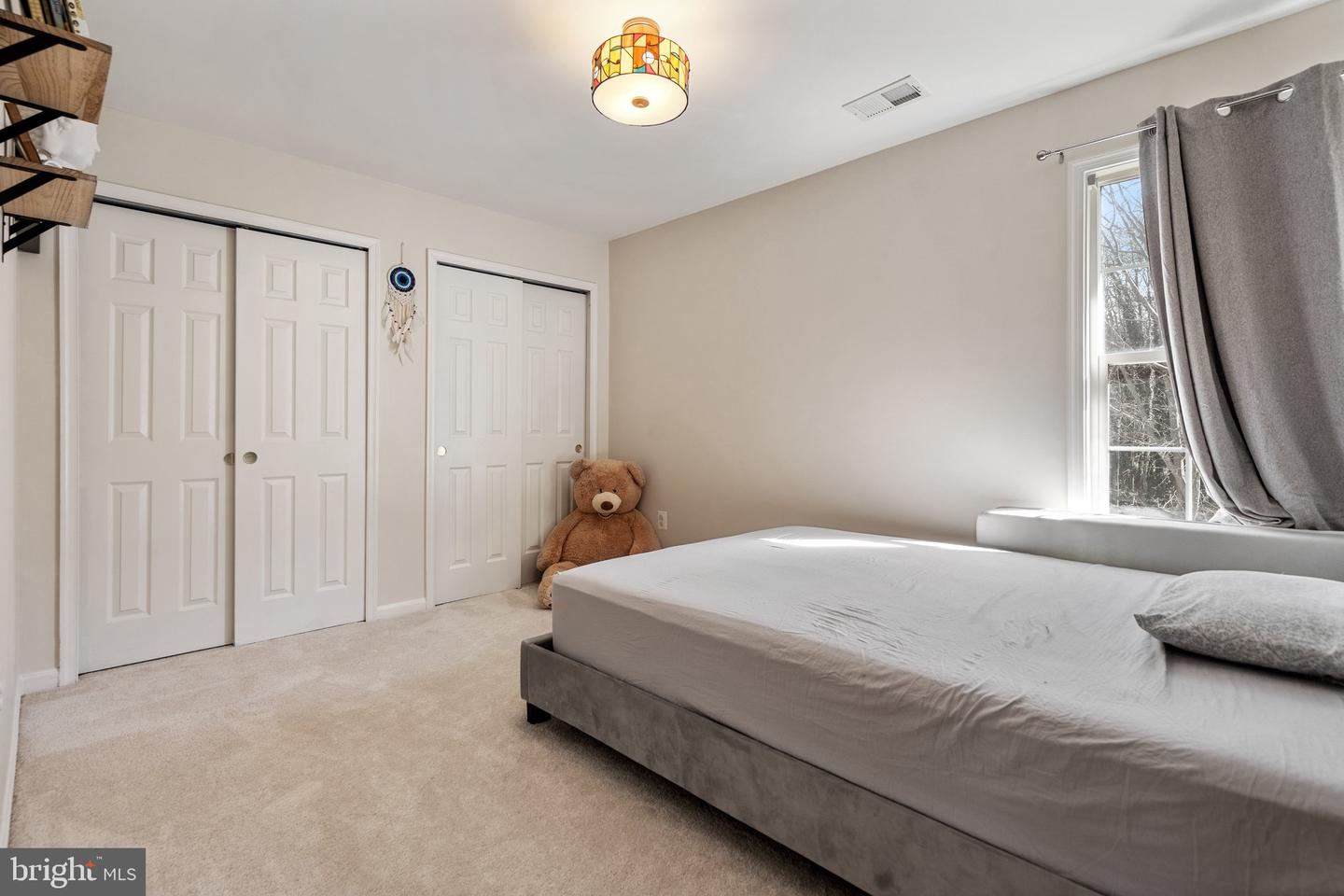 257 HIDDEN CREEK LN, WARRENTON, Virginia 20186, 4 Bedrooms Bedrooms, ,3 BathroomsBathrooms,Residential,For sale,257 HIDDEN CREEK LN,VAFQ2017620 MLS # VAFQ2017620