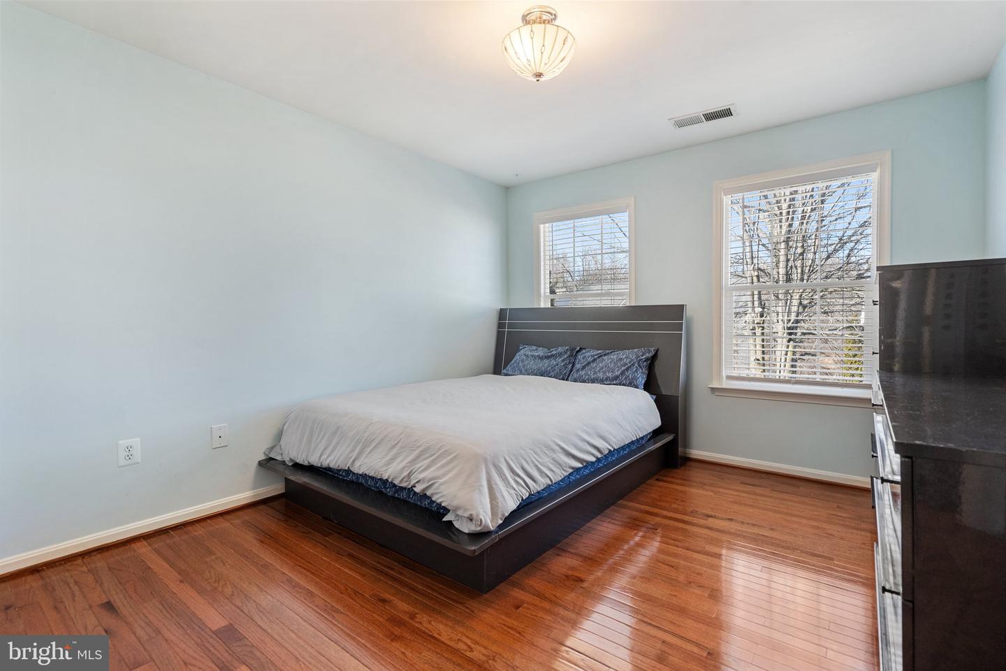 257 HIDDEN CREEK LN, WARRENTON, Virginia 20186, 4 Bedrooms Bedrooms, ,3 BathroomsBathrooms,Residential,For sale,257 HIDDEN CREEK LN,VAFQ2017620 MLS # VAFQ2017620
