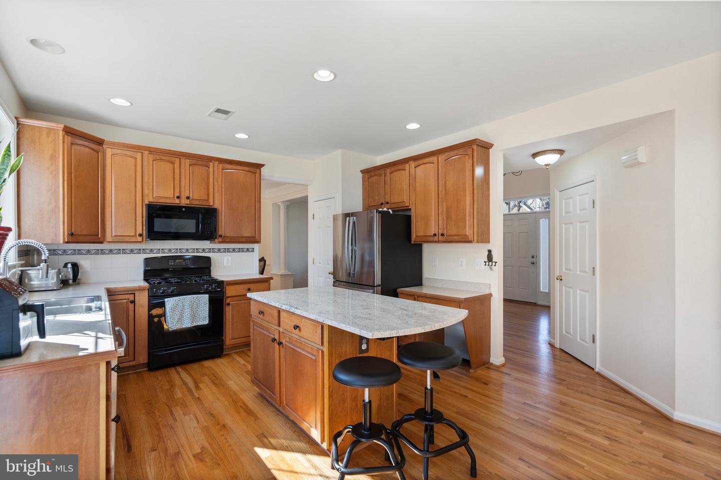 257 HIDDEN CREEK LN, WARRENTON, Virginia 20186, 4 Bedrooms Bedrooms, ,3 BathroomsBathrooms,Residential,For sale,257 HIDDEN CREEK LN,VAFQ2017620 MLS # VAFQ2017620