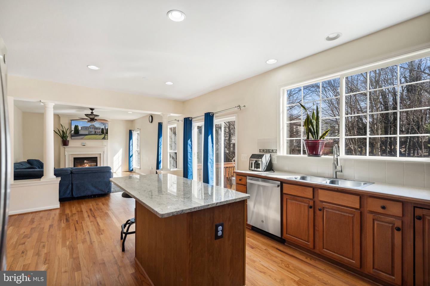 257 HIDDEN CREEK LN, WARRENTON, Virginia 20186, 4 Bedrooms Bedrooms, ,3 BathroomsBathrooms,Residential,For sale,257 HIDDEN CREEK LN,VAFQ2017620 MLS # VAFQ2017620