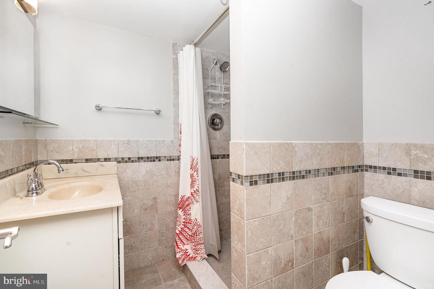 5903 4TH ST NW, WASHINGTON, District Of Columbia 20011, 2 Bedrooms Bedrooms, ,2 BathroomsBathrooms,Residential,For sale,5903 4TH ST NW,DCDC2212268 MLS # DCDC2212268