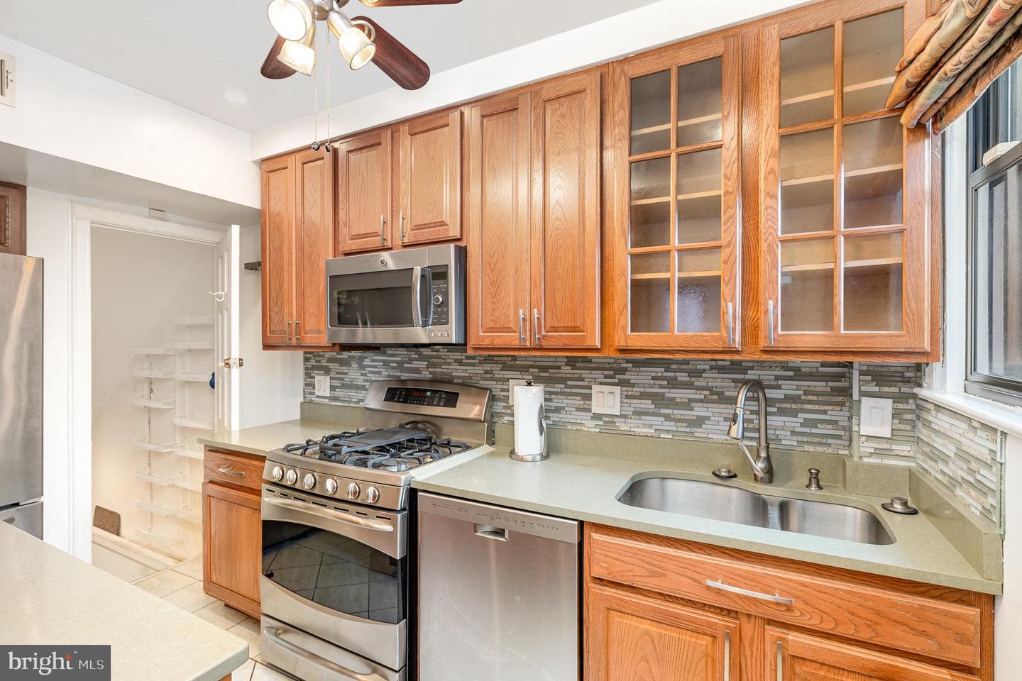 5903 4TH ST NW, WASHINGTON, District Of Columbia 20011, 2 Bedrooms Bedrooms, ,2 BathroomsBathrooms,Residential,For sale,5903 4TH ST NW,DCDC2212268 MLS # DCDC2212268