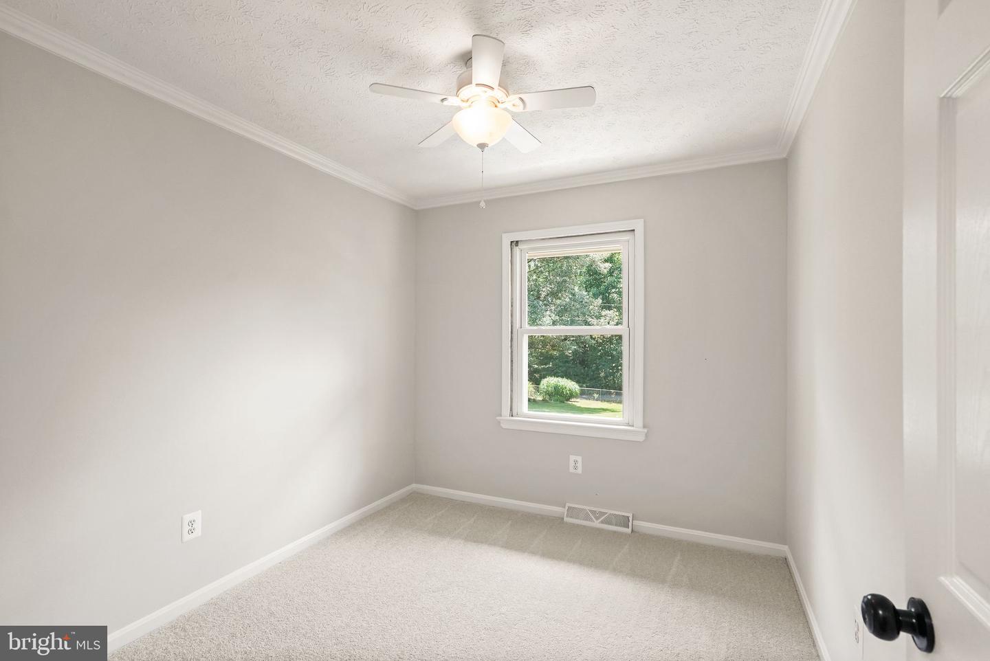 3 HICKORY LN, STAFFORD, Virginia 22556, 3 Bedrooms Bedrooms, ,1 BathroomBathrooms,Residential,For sale,3 HICKORY LN,VAST2041160 MLS # VAST2041160