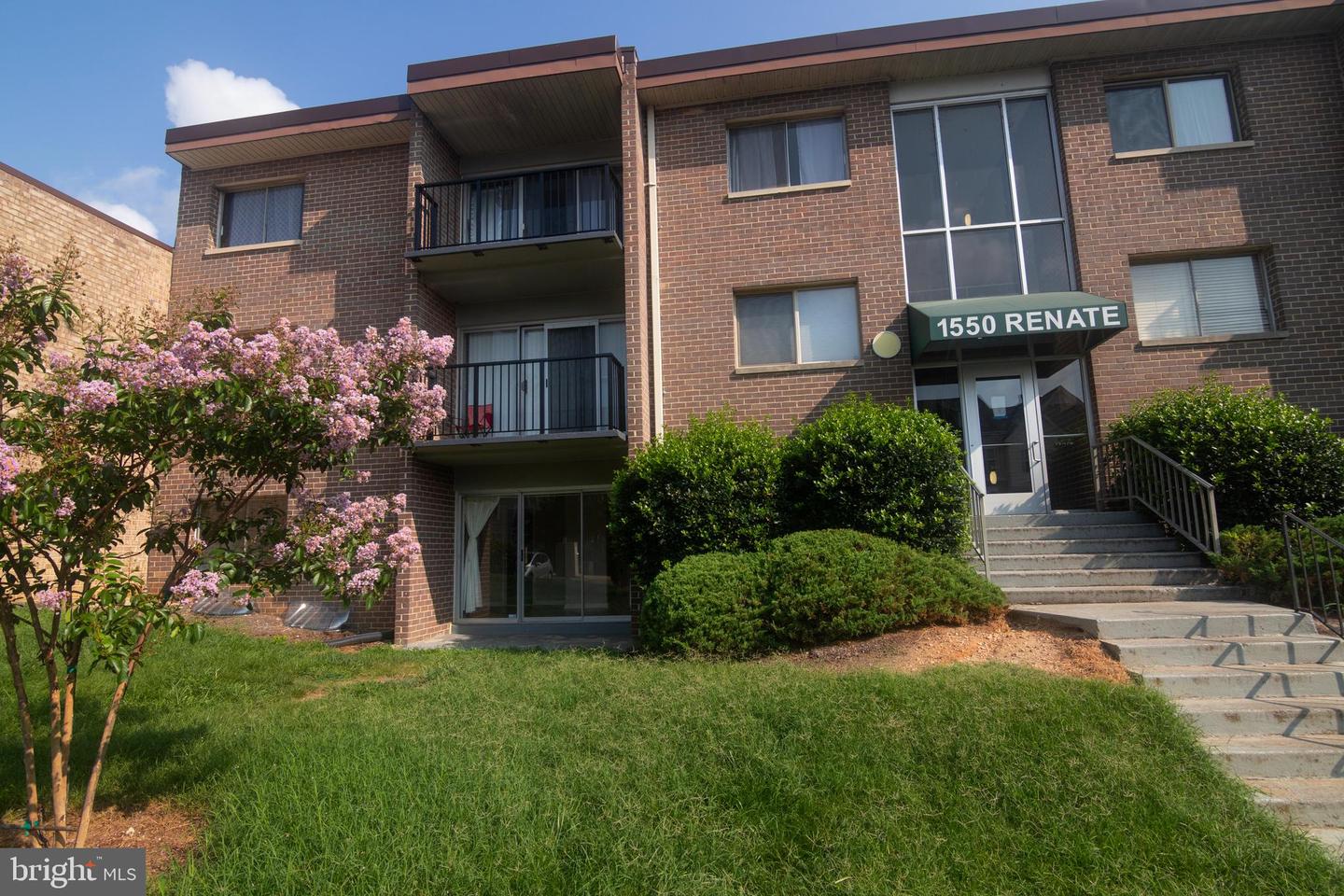 1550 RENATE DR #101, WOODBRIDGE, Virginia 22192, 1 Bedroom Bedrooms, ,1 BathroomBathrooms,Residential,For sale,1550 RENATE DR #101,VAPW2100126 MLS # VAPW2100126