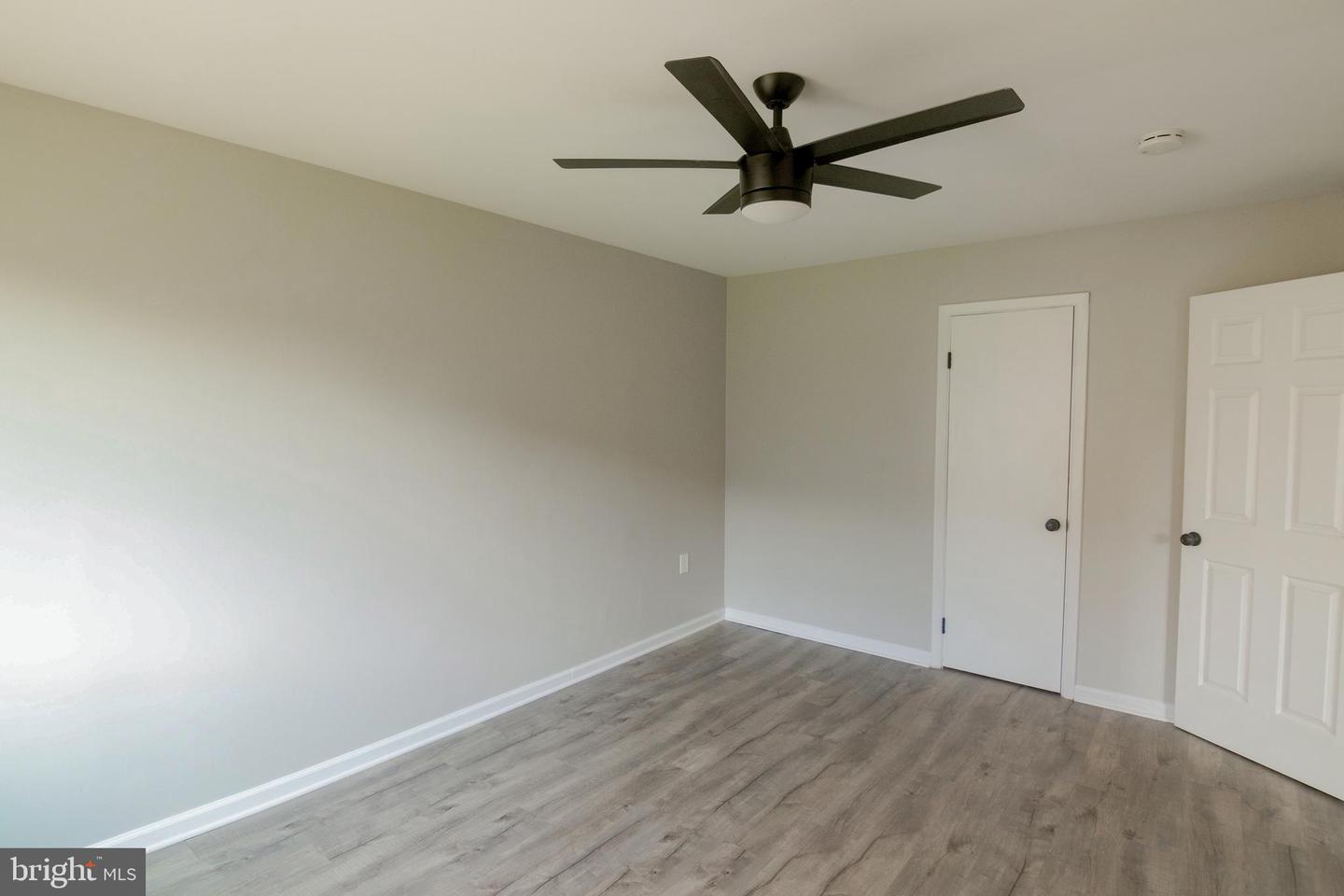 1550 RENATE DR #101, WOODBRIDGE, Virginia 22192, 1 Bedroom Bedrooms, ,1 BathroomBathrooms,Residential,For sale,1550 RENATE DR #101,VAPW2100126 MLS # VAPW2100126