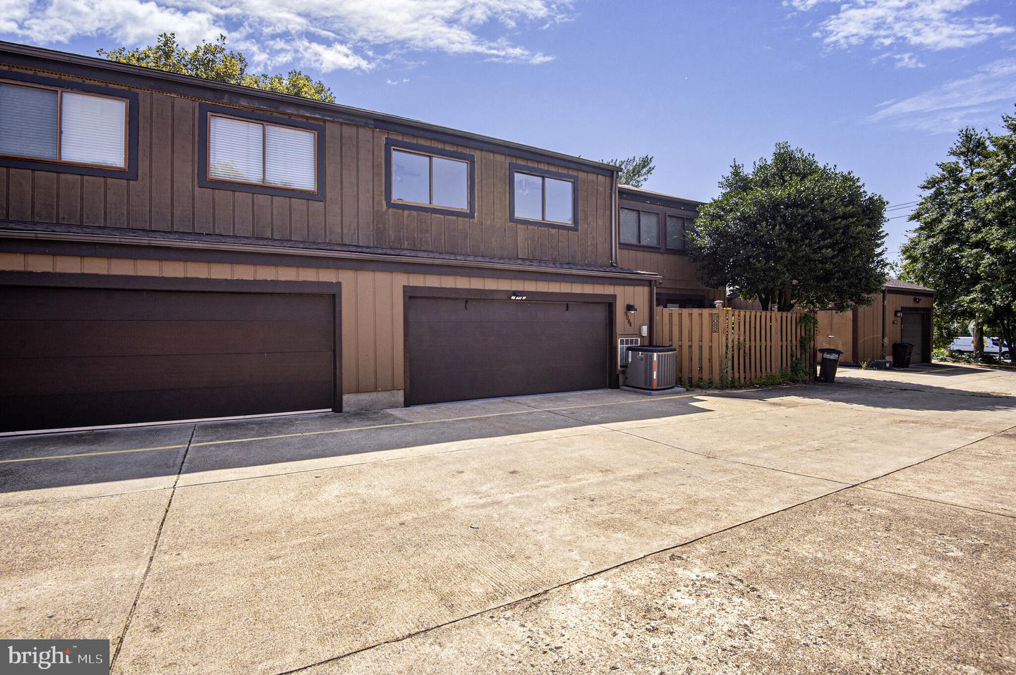 9084 ARLINGTON BLVD, FAIRFAX, Virginia 22031, 3 Bedrooms Bedrooms, ,2 BathroomsBathrooms,Residential,For sale,9084 ARLINGTON BLVD,VAFX2257920 MLS # VAFX2257920