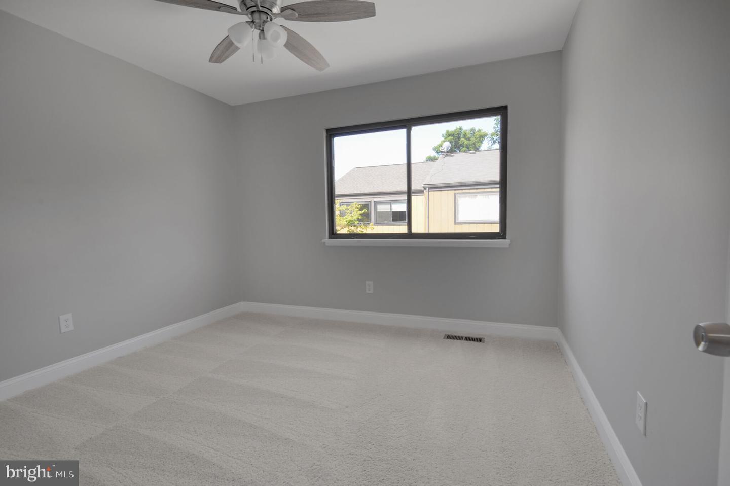 9084 ARLINGTON BLVD, FAIRFAX, Virginia 22031, 3 Bedrooms Bedrooms, ,2 BathroomsBathrooms,Residential,For sale,9084 ARLINGTON BLVD,VAFX2257920 MLS # VAFX2257920