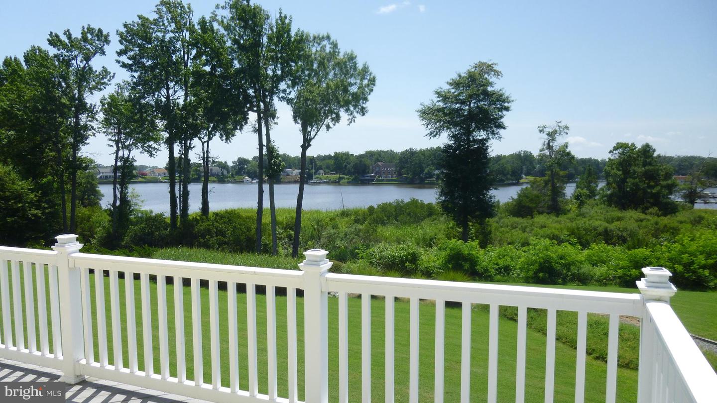 310 MONROE POINT DR, COLONIAL BEACH, Virginia 22443, 3 Bedrooms Bedrooms, ,3 BathroomsBathrooms,Residential,For sale,310 MONROE POINT DR,VAWE2009392 MLS # VAWE2009392