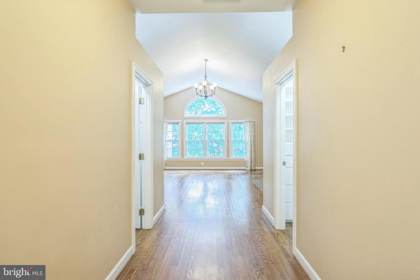 10680 ALLIWELLS CT, OAKTON, Virginia 22124, 4 Bedrooms Bedrooms, 11 Rooms Rooms,5 BathroomsBathrooms,Residential,For sale,10680 ALLIWELLS CT,VAFX2257964 MLS # VAFX2257964