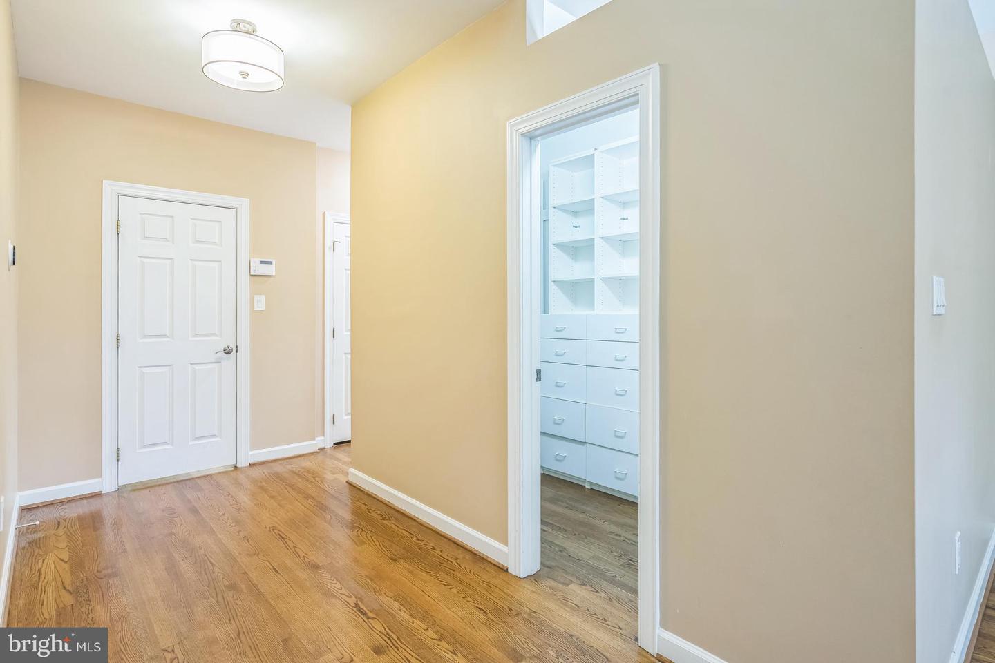 10680 ALLIWELLS CT, OAKTON, Virginia 22124, 4 Bedrooms Bedrooms, 11 Rooms Rooms,5 BathroomsBathrooms,Residential,For sale,10680 ALLIWELLS CT,VAFX2257964 MLS # VAFX2257964