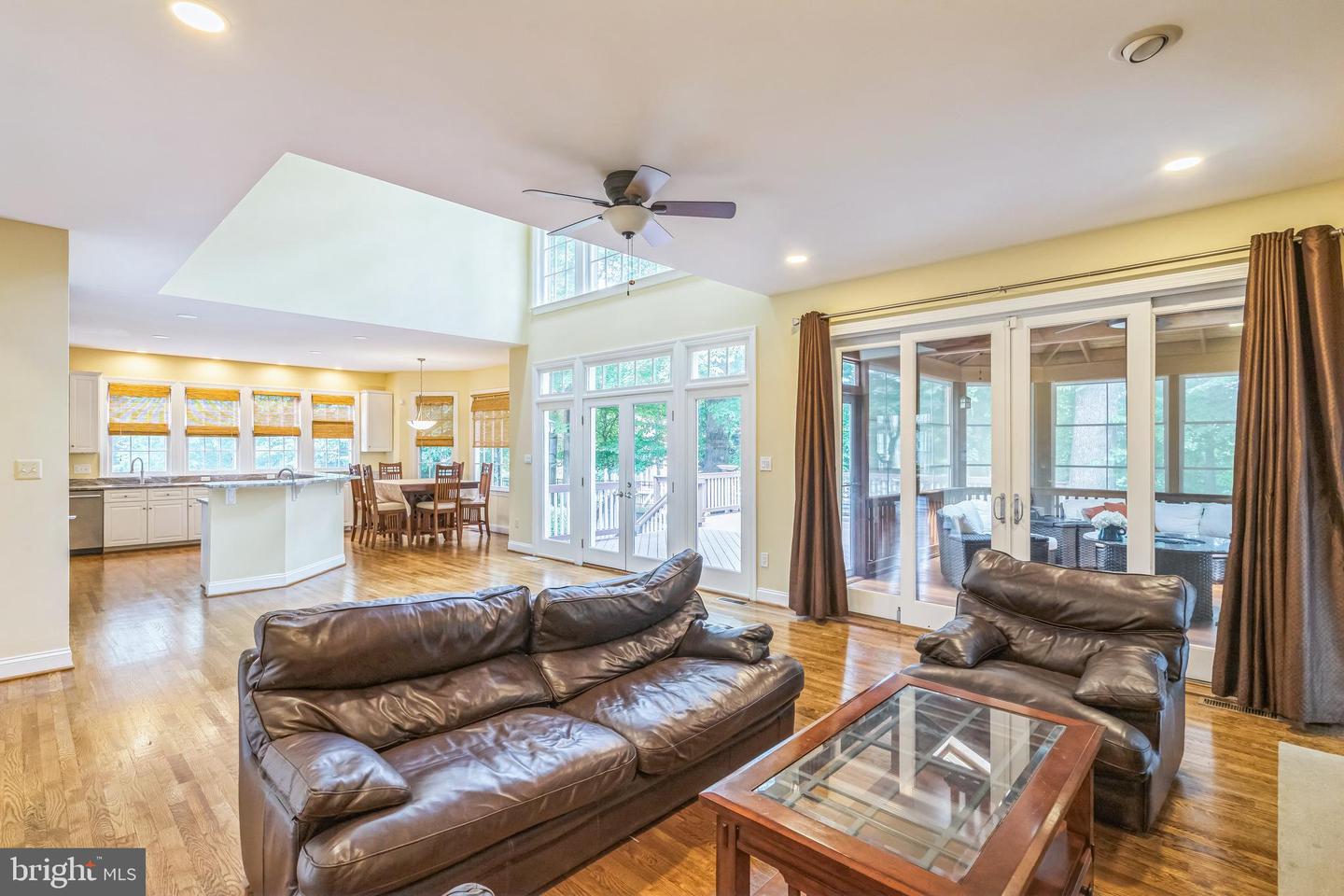 10680 ALLIWELLS CT, OAKTON, Virginia 22124, 4 Bedrooms Bedrooms, 11 Rooms Rooms,5 BathroomsBathrooms,Residential,For sale,10680 ALLIWELLS CT,VAFX2257964 MLS # VAFX2257964