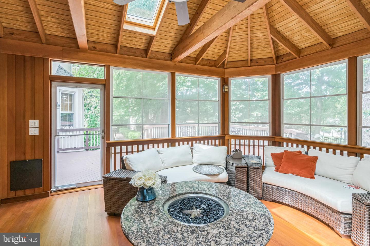 10680 ALLIWELLS CT, OAKTON, Virginia 22124, 4 Bedrooms Bedrooms, 11 Rooms Rooms,5 BathroomsBathrooms,Residential,For sale,10680 ALLIWELLS CT,VAFX2257964 MLS # VAFX2257964